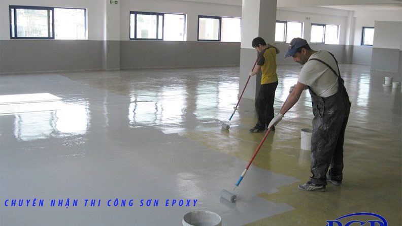 thi-cong-son-epoxy-tu-san-phang